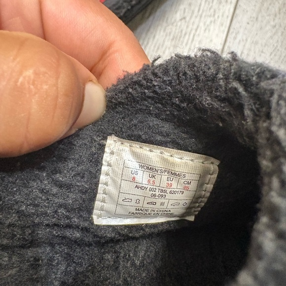 The North Face Black Slip-On Shoes - Picture 7 of 10